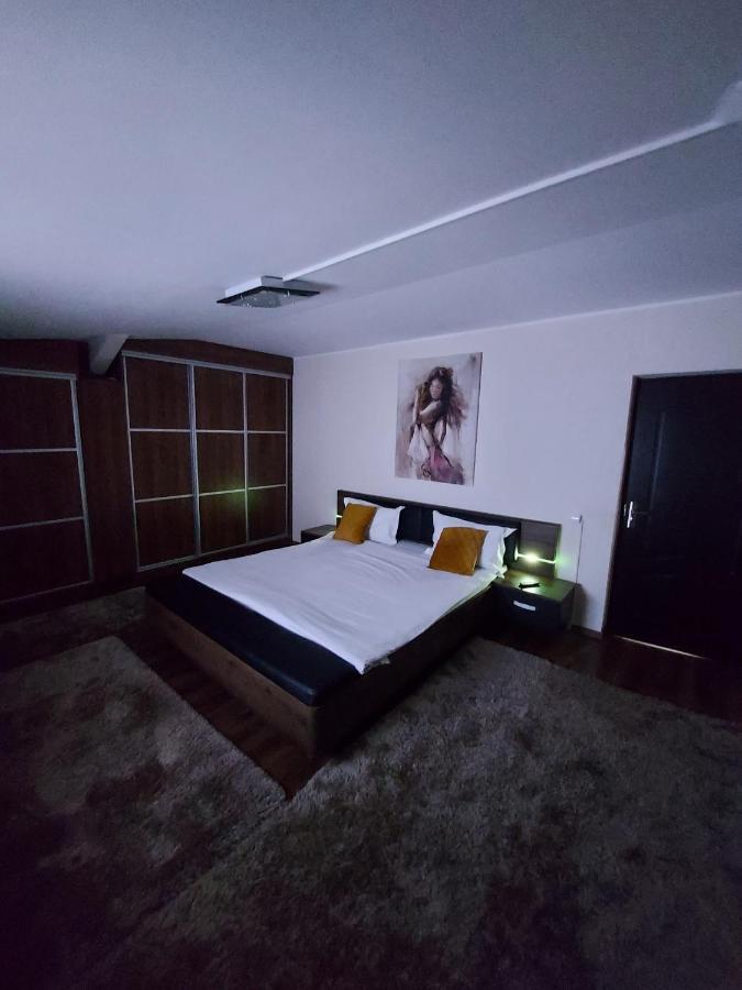 Jolie Suites Brăila Exteriér fotografie