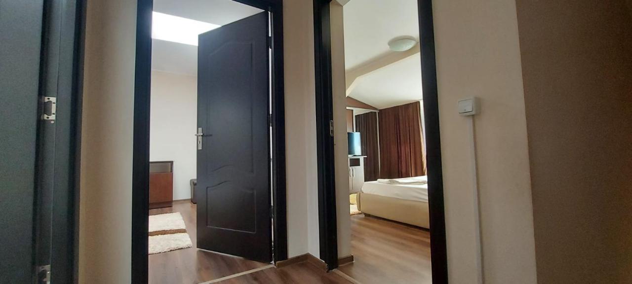 Jolie Suites Brăila Exteriér fotografie