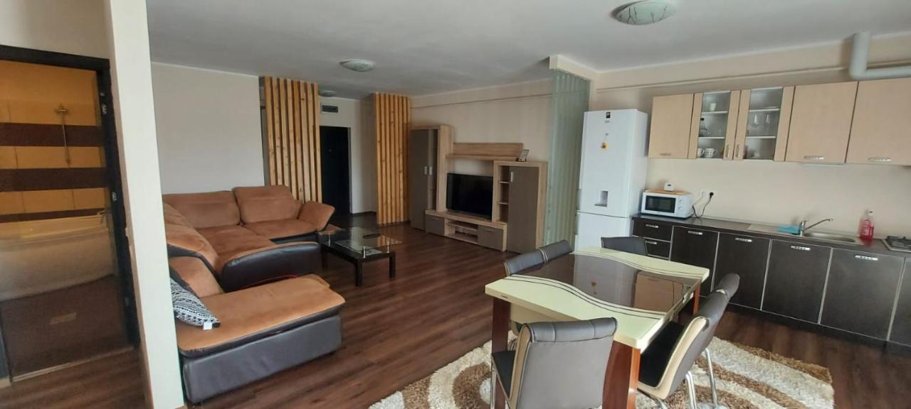 Jolie Suites Brăila Exteriér fotografie