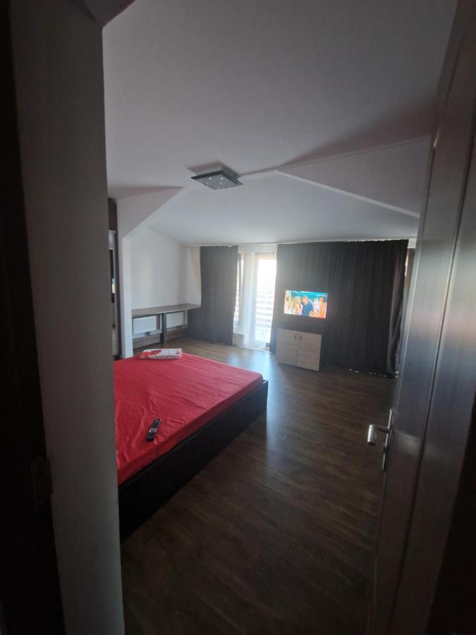 Jolie Suites Brăila Exteriér fotografie
