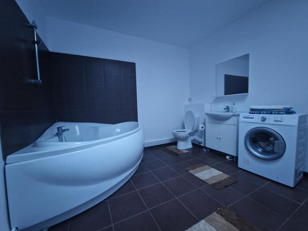 Jolie Suites Brăila Exteriér fotografie